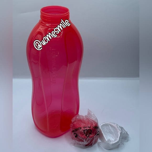 Tupperware Eco Pink Punch twist Water Bottle - Picture 1 of 5